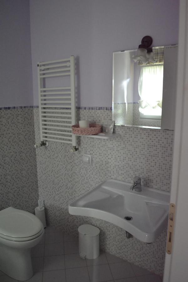 La Tenuta Del Giglio Villa Tavullia Habitación foto
